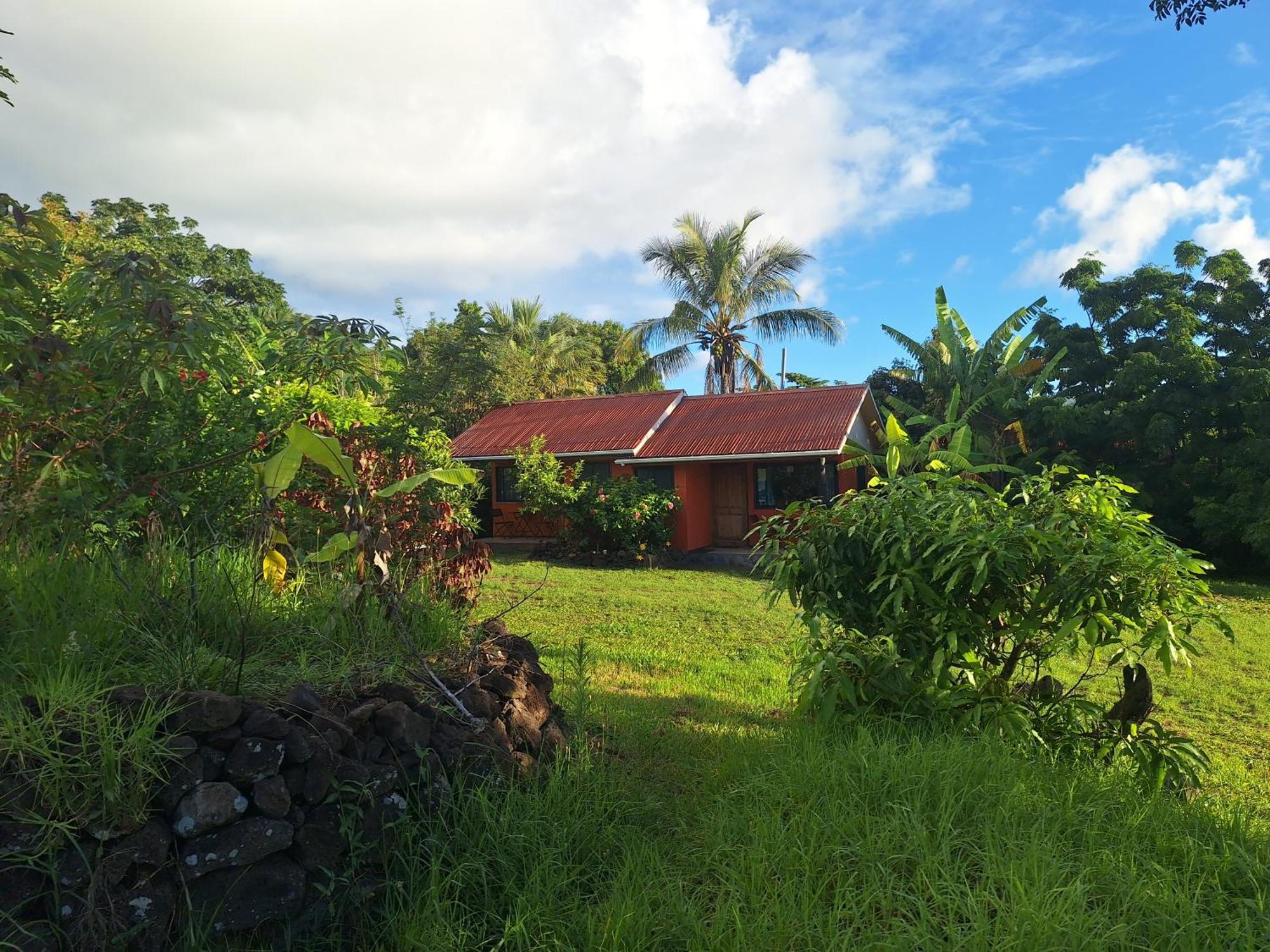 Cabanas Tangaroa Y Hamea Vila Hanga Roa Exterior foto